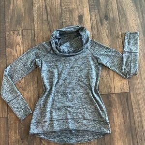 REEBOK - Cowl Pullover